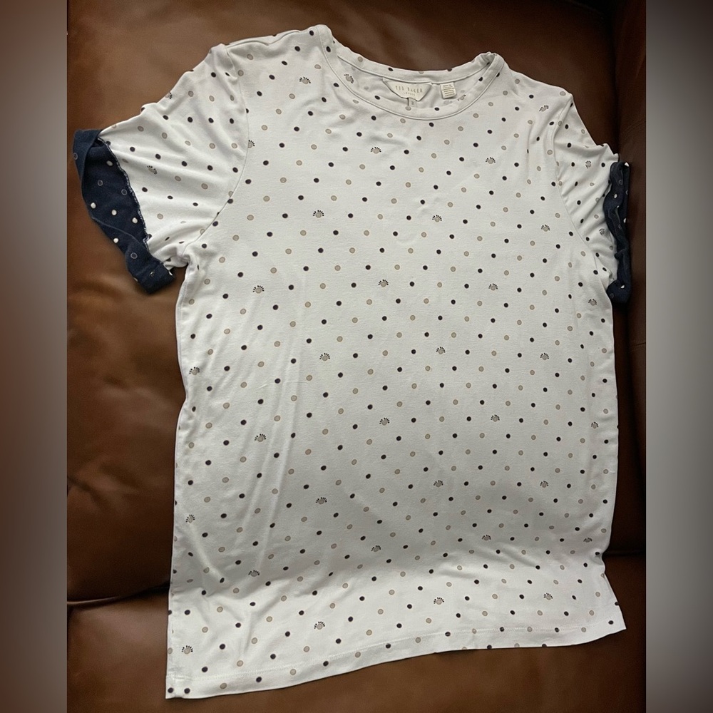 TED BAKER Womens Joannah Spotted Polka Dot Cuffed T-Shirt | Size 2 | EUC | (TC)